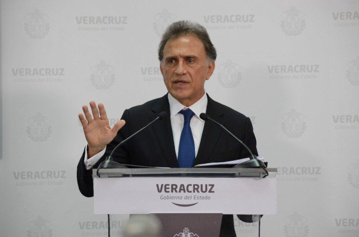 #Opinión: Veracruz, corrupción desmedida por Carlos Meza Viveros